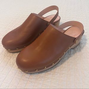J.Crew Convertible leather clogs 9.5